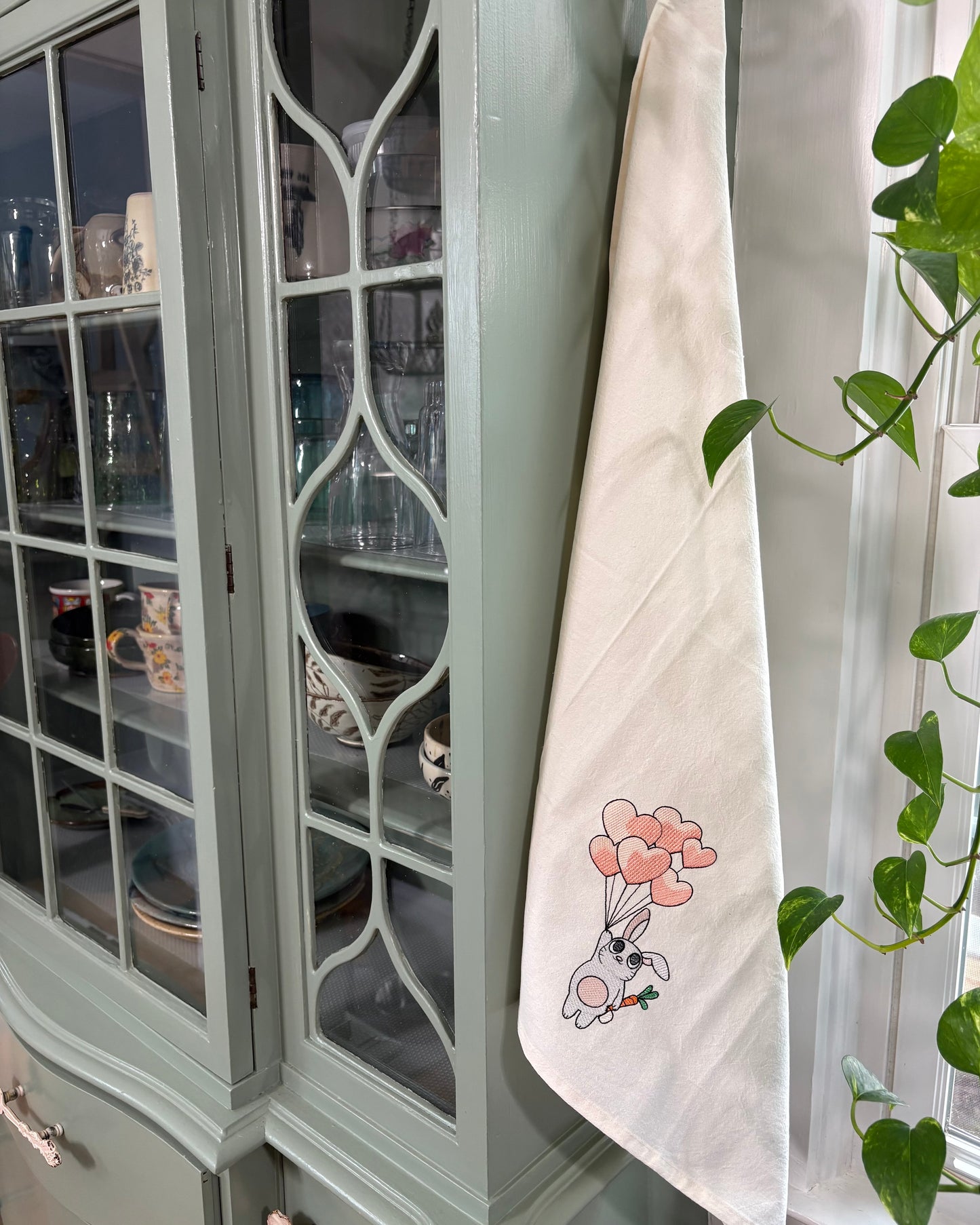 Kitchen Towel - Cute bunny holding balloons