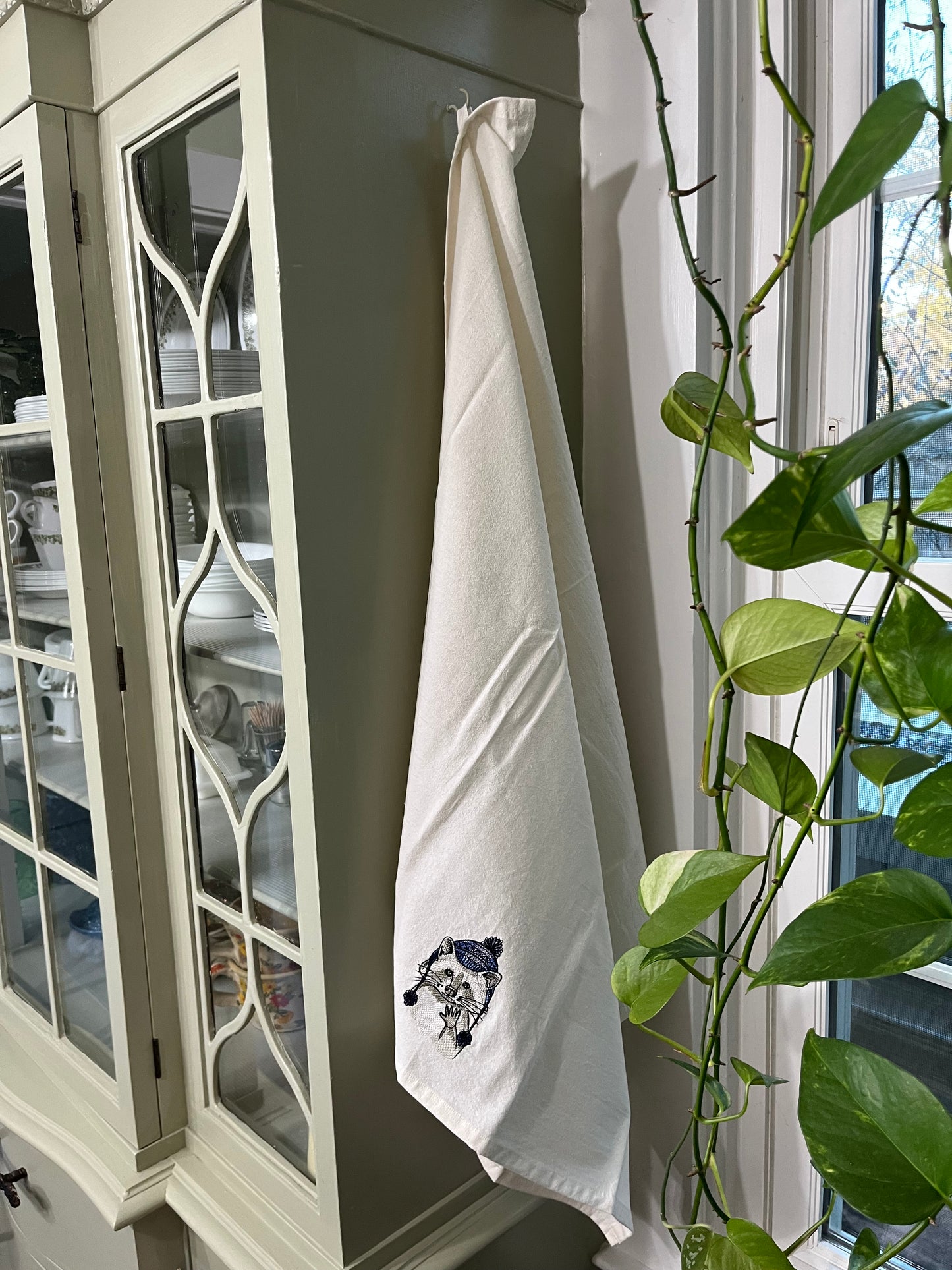 Kitchen Towel - Friendly Racoon
