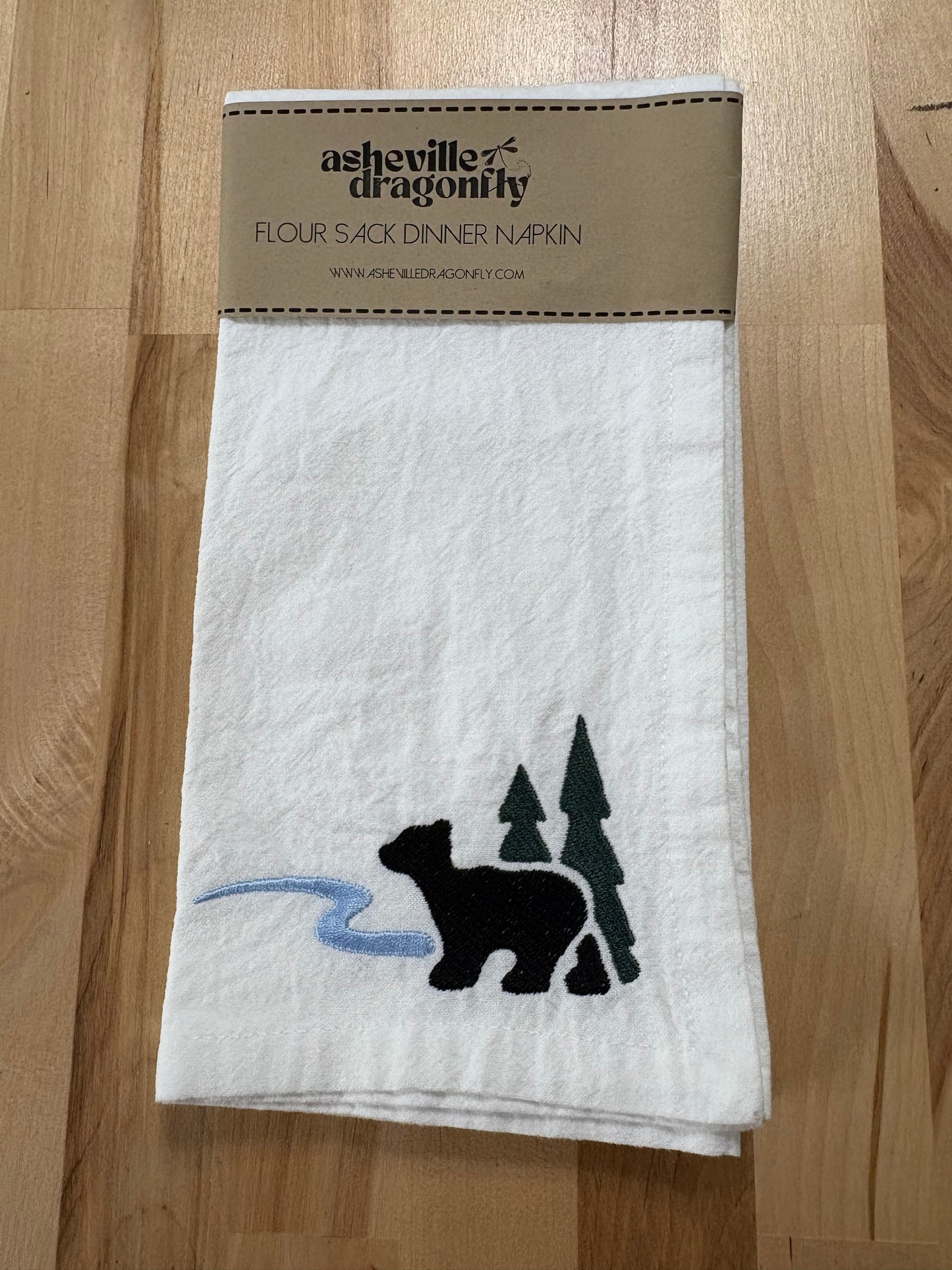 Dinner napkins - black bear in forest