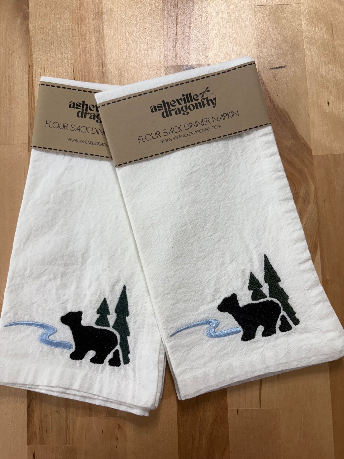 Dinner napkins - black bear in forest